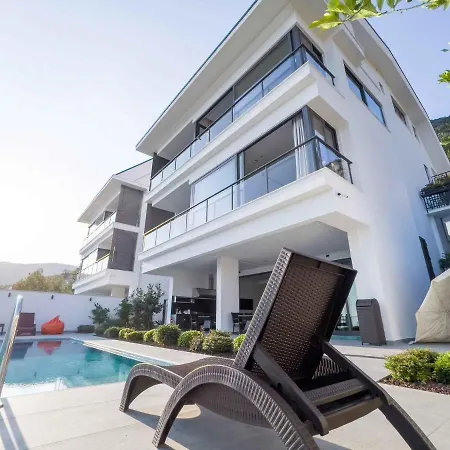 فيلة Luxury 5 Star With Stunning Views, White Wings 1002 ألانيا