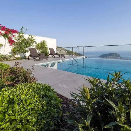 Luxury 5 Star With Stunning Views, White Wings 1002 *