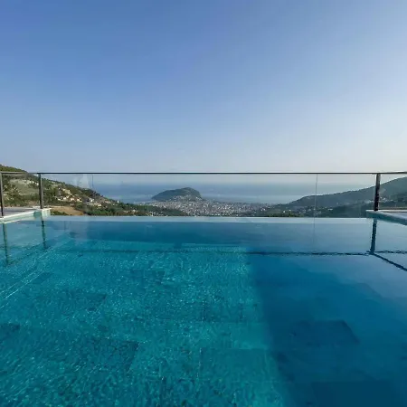Luxury 5 Star With Stunning Views, White Wings 1002 *